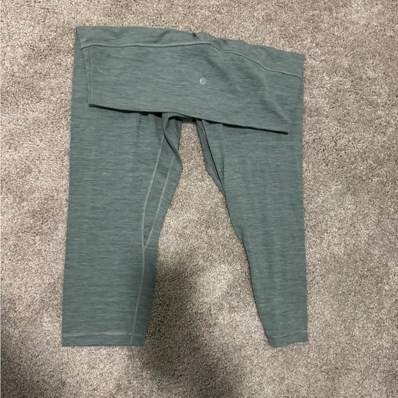 Lululemon Athletica Green Leggings - Picture 1 of 1